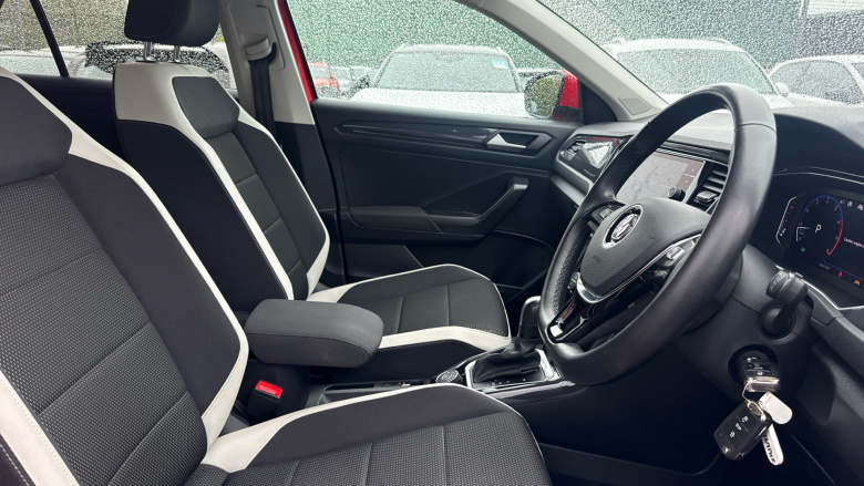 Volkswagen T-Roc 2.0 TSI 4MOTION SEL 5dr DSG Petrol Hatchback